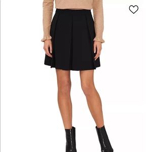 Cece Pleated Mini Skirt (Macy’s) - size 2